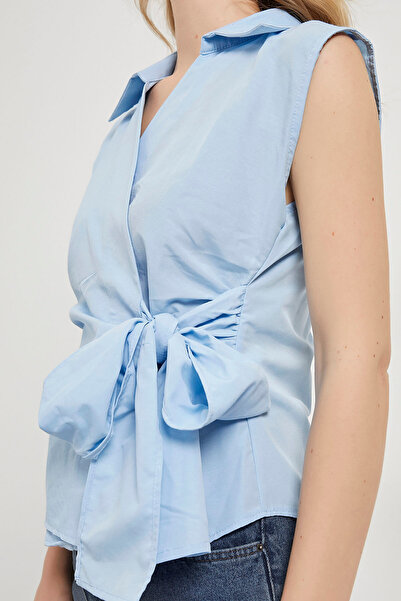 Arma Life Bluză albastră cu decolteu dublu fără mâneci pentru femei