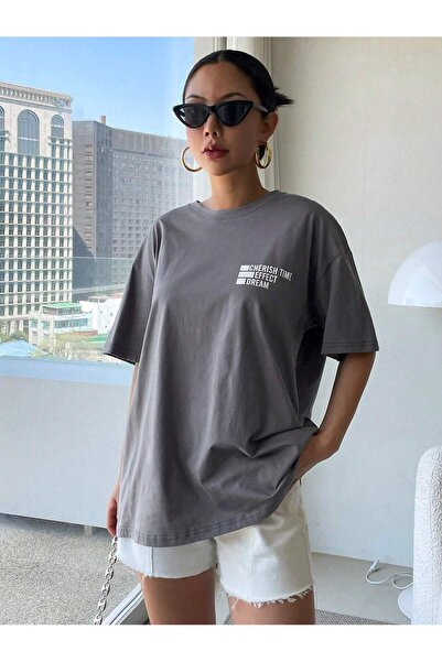 EYAX MODA Γυναικείο μπλουζάκι Cherish Time με στάμπα και άνετη γραμμή