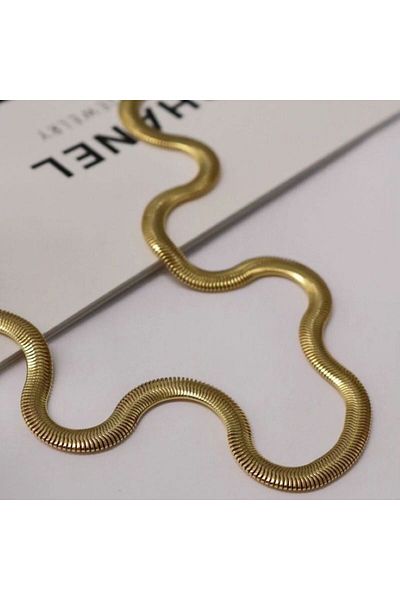 Ervalina Italian Snake Chain Necklace and Oval Trend Earrings - Gold Color