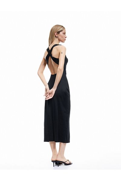 Koton Slim Fit Αμάνικο φόρεμα με λαιμόκοψη με ντραπέ πλάτη με λεπτομέρειες