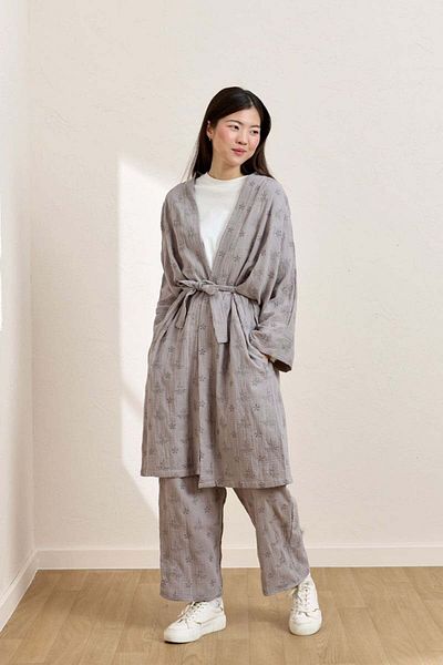 Ceylan Otantik Gray Scalloped Muslin Long Kimono
