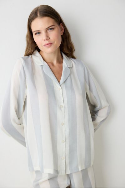 Penti Aria Satin Grey Mehrfarbiges Hemd-Hosen-Pyjama-Set