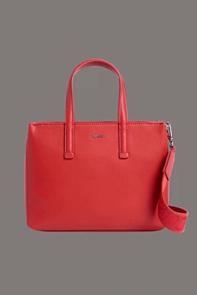 Calvin Klein Kadın CK MUST SMALL TOTE Tote