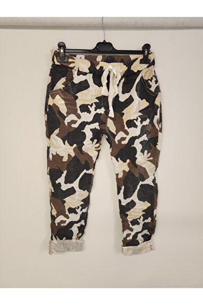 della moor Women's Ecru Italian Foiled Camouflage Pattern Trousers