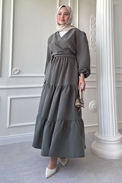 InStyle بدلة كاكي مع تنورة كوبيرا بوليرو مودال