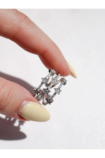 Reorah Collection Star Line Ring
