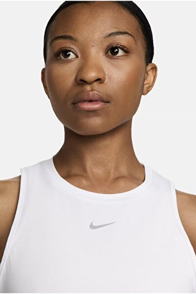 Nike One Classic Dri-FIT Kadın Beyaz Atlet
