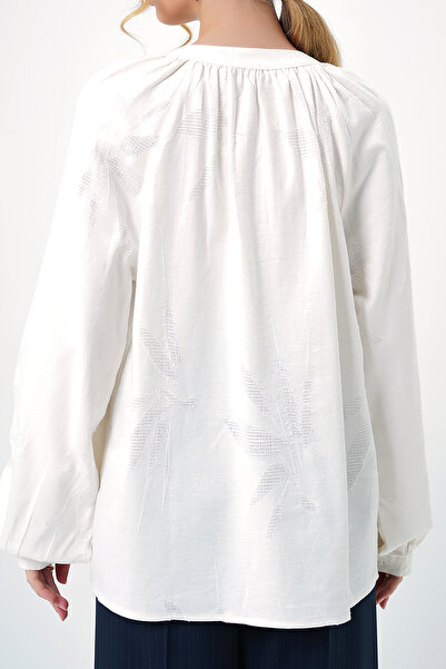 VAGGON Women's Ecru Judge Collar Self Patterned Woven Blouse Prmx13353