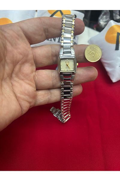 Almera Vintage Women's Watch Gold Silver Color
