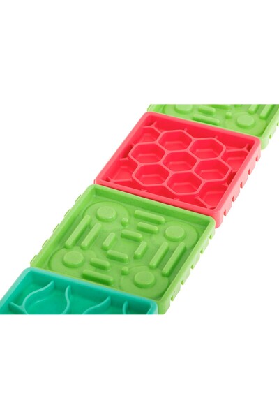 zola Set of 4 bowls for slowing down animal feeding, multi-colored, different models, 13.5x13.5x1.5 cm