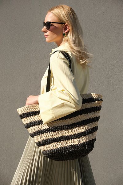 Touché Privé Striped Straw Bag