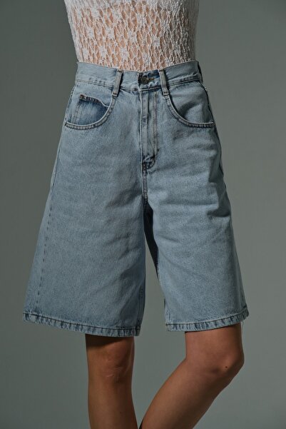 Maule Toka Detaylı Bol Kesim Rahat Baggy Jean Kot Salaş Kadın Bermuda Diz Altı Denim Şort @casoria