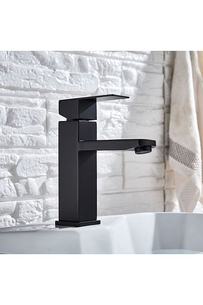 Blackswan Design Bathroom sink faucet, Blackswan, Type M105, short black model, size 18.7 cm