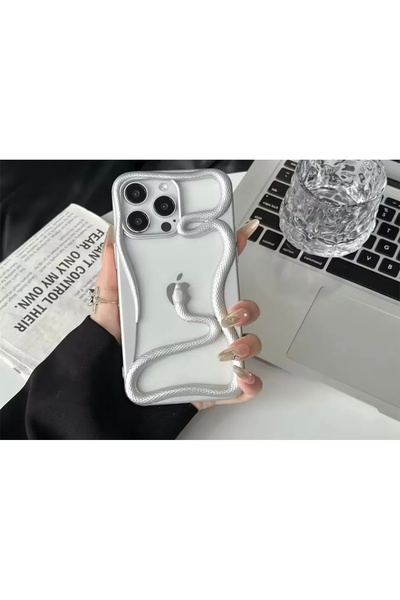 UMD APPLE IPHONE 15 PRO UYUMLU 3D SNAKE TASARIMLI SİLİKON KILIF