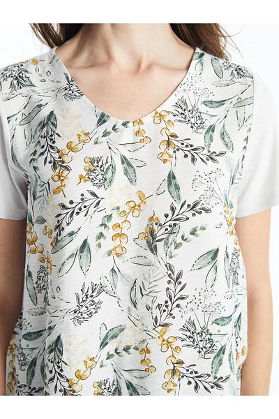 LC Waikiki V-Neck Floral Short Sleeve Women's T-Shirt