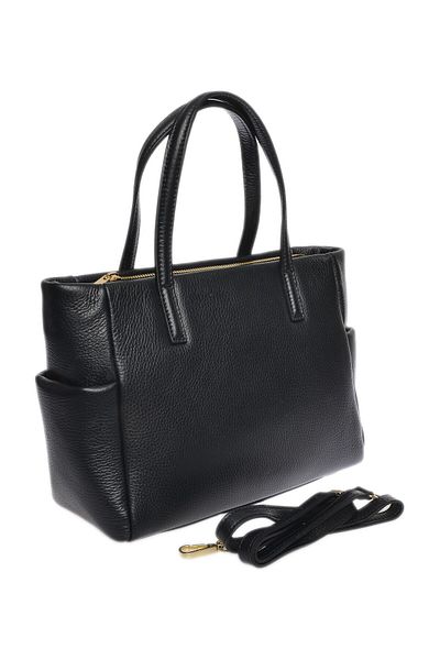 Carla Ferreri Geantă de mână
100% piele de vacă
Închidere cu fermoar superior
Buzunar interior cu fermoar
Dimensiuni: 22,5x27x11 cm
Mâner: 37