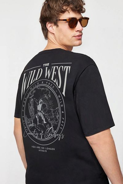 Trendyol Collection Μαύρο μπλουζάκι Oversize/Wide Cut 100% βαμβάκι (TMNSS24TS00003)