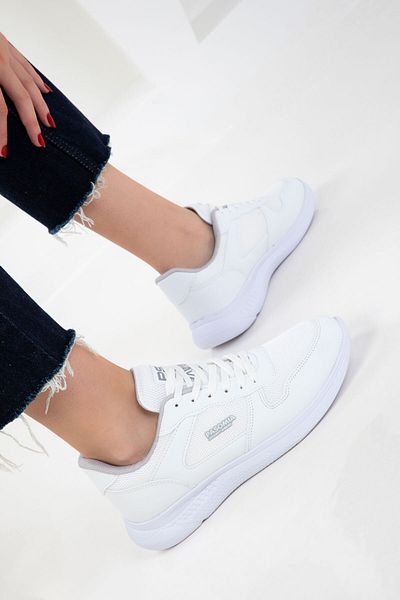 SOHO White Women's Sneaker 20626