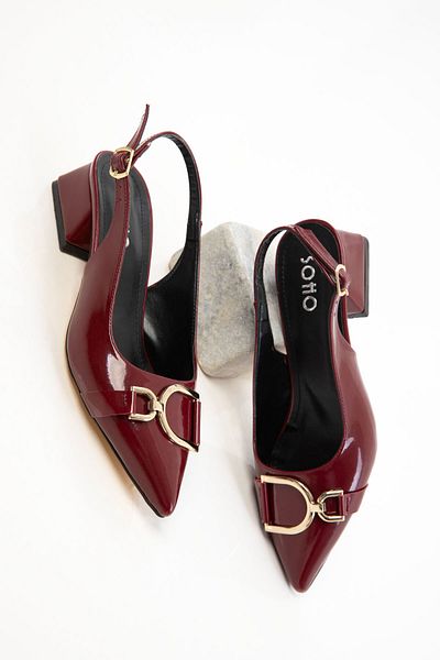 SOHO Klassische Damenschuhe mit Absatz aus bordeauxrotem Lackleder 20643