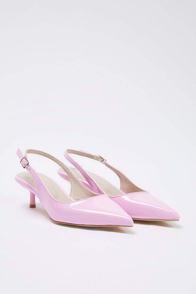 TRENDYOL SHOES Rosa Lackleder spitze Zehen Kitten Heels Damen klassische Schuhe mit Absatz TAKSS25TO00005