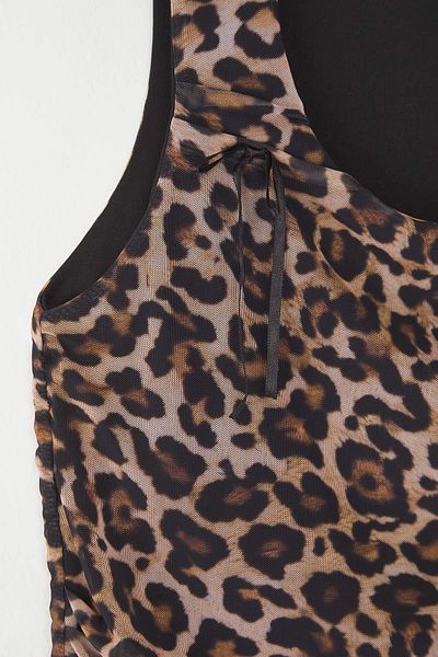 Trendyol Curve Brown Leopard Print Bow Accessory Detailed Knitted Large Size Blouse Tbbss25Af00092