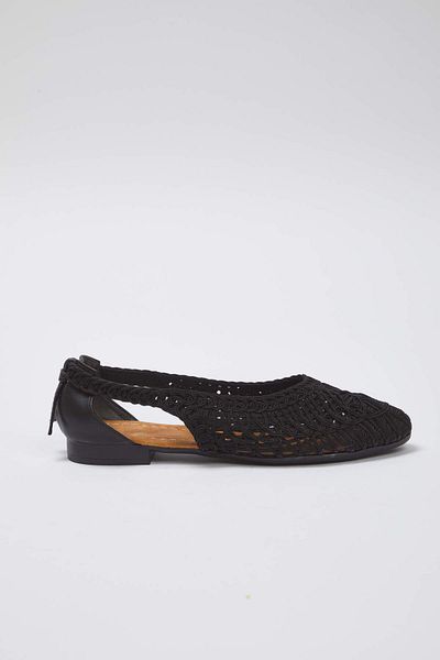 TRENDYOL SHOES Schwarzes gestricktes, gemustertes, mandelförmiges Damen-Ballerina-Ballett TAKSS25BE00027