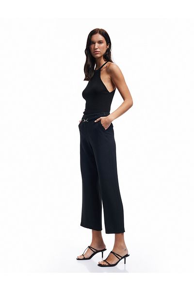 Koton Crepe Fabric Accessory Detailed Pocketed Straight Loose Wide Leg Trousers