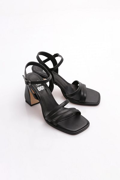 DGN Pm221-K503 Women's Ankle Strap Three Stripe Heeled Shoes
