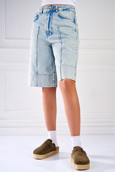 Joana Adhira Blue Short Jeans