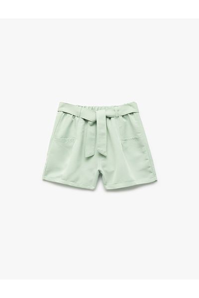 Koton Pantaloni scurți cu buzunare în amestec modal cu detaliu curea