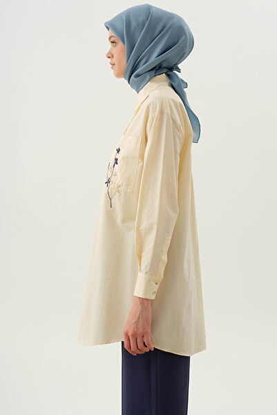 Tuğba Cep Nakış Detaylı Tunik - Bej - Lacivert