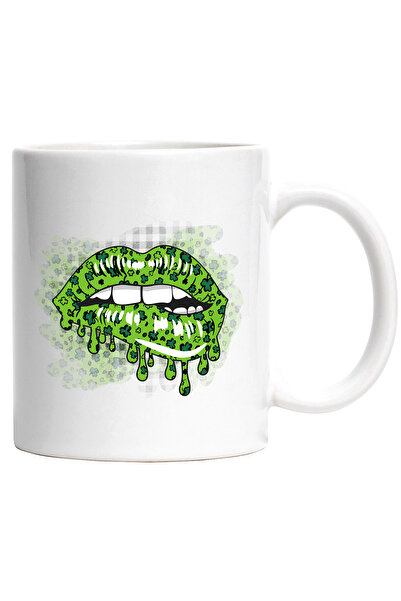 StoryGift Romania Cana cu niste buze date cu ruj verde | ilustratie | trifoi | Irlanda | musca de , Cu Maner Alb