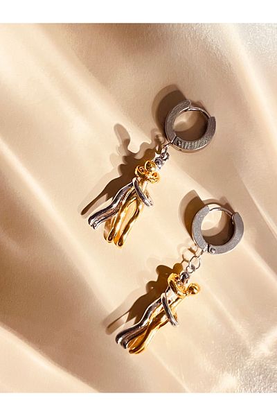 WisstoriaCollections Hug Each Other Lover-Couple-Love Model Silver Steel Earrings