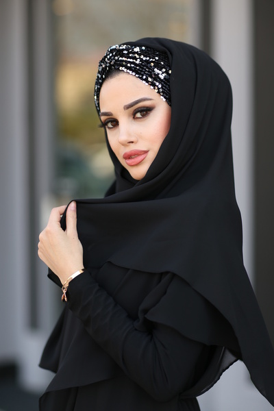 Differenza Knot Luxury Sequined Crepe Shawl - Black / Silver