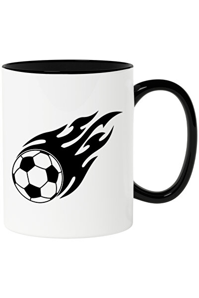 StoryGift Romania Cana cu o minge de fotbal care se indreapta cu viteza spre ...