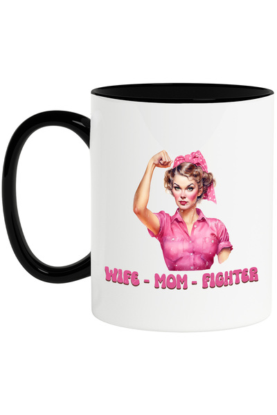 StoryGift Romania Cana cu o femeie cu mesajul "Wife - mom - fighter", ilustra...