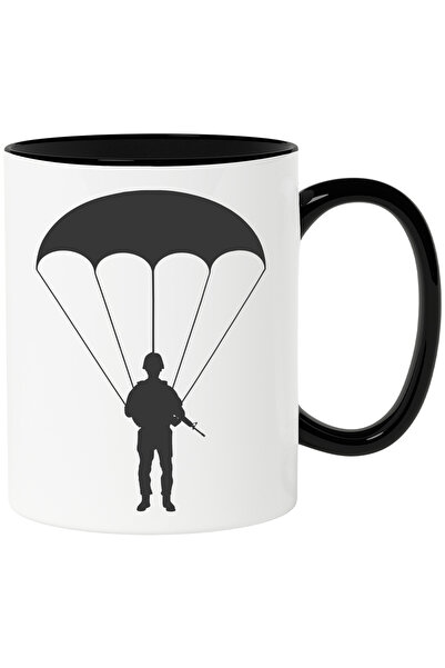 StoryGift Romania Cana cu un soldat care tocmai a aterizat cu parasuta - misi...