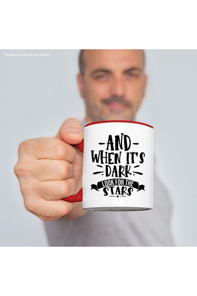 StoryGift Romania Mug with a message that encourages you to look for the stars when it's dark, with STG.
