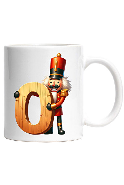 StoryGift Romania Cana cu un soldatel spargator de nuci care tine litera "O" ...