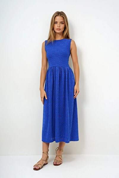 VAGGON Women's Saks Hidden Zipper Sleeveless Premium Guipure Dress Prmx14143