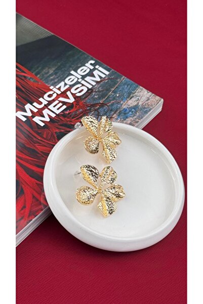 TRENDTAKI altın çiçek küpe modeli gold kaplama 312