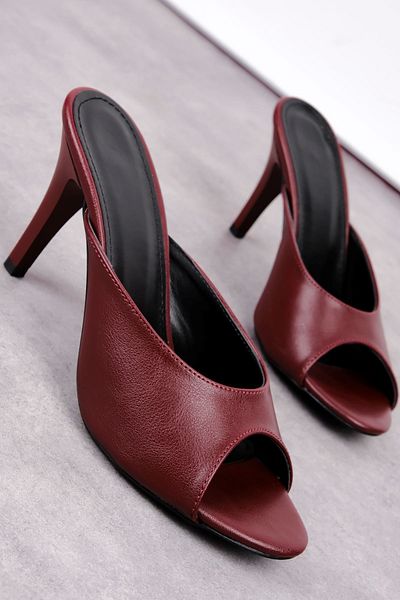 Lal Shoes & Bags Medon Women's Oval Band Detailed Heeled Slippers-Burgundy