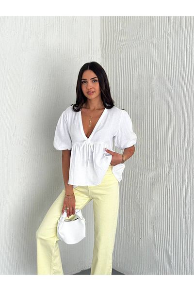 Noa Noa V-Neck Muslin Short Sleeve Blouse