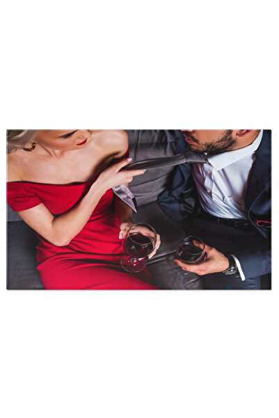 StoryGift Romania Tablou Canvas Cuplu In Moda Degustand Vin In Eleganta Si Rasfat Intro Atmosfera Intima