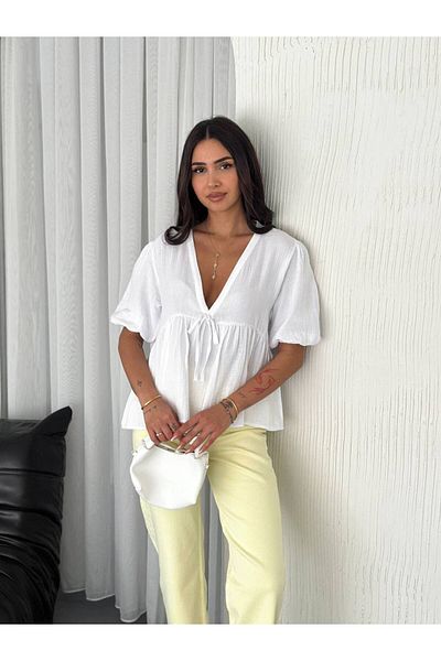 Noa Noa V-Neck Muslin Short Sleeve Blouse