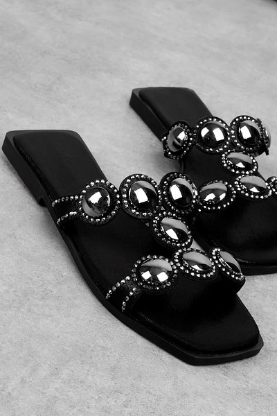 Lal Shoes & Bags Marone Women's Round Metal and Stone Detailed Banded Slippers-Black
