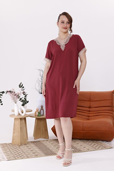 Siyezen Large Size Lace Dress with Collar and Sleeves