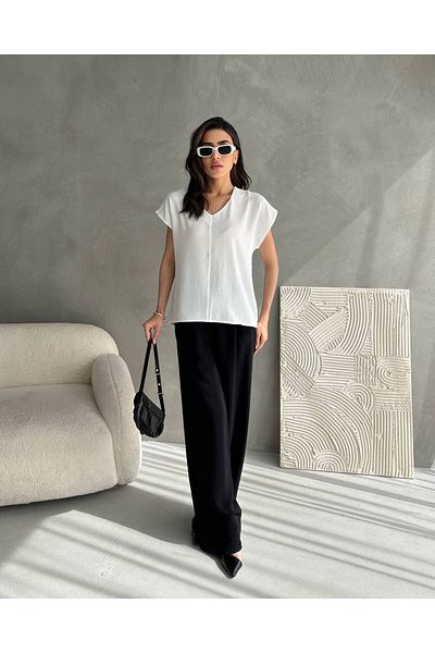 Maison La Femme Ayrobin v-neck short sleeve blouse with ruffles