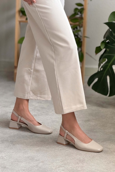 NİŞANTAŞI SHOES Jessy béžové vrásčité matné dámské baleríny s elastickou podrážkou na krátkém podpatku