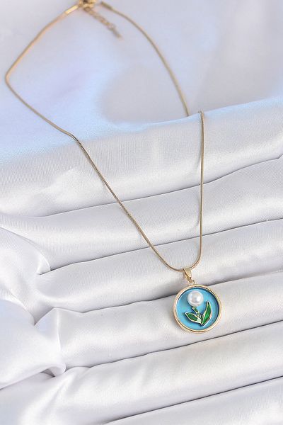 Mu Art Ahşap 316L Steel Gold Color Chain Blue Enamel Pearl Flower Embroidered Portrait Model Women's Necklace